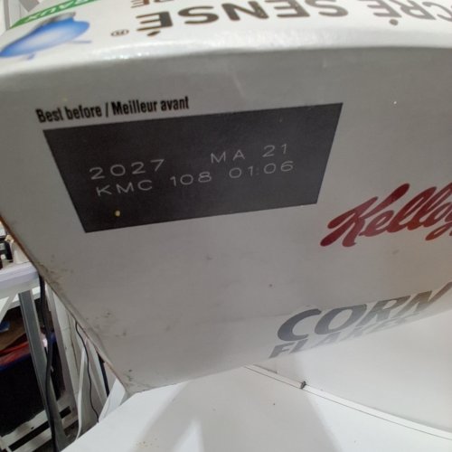 KELLOGS CORN FLAKES MEGA JUMBO CEREAL - 610G image 2