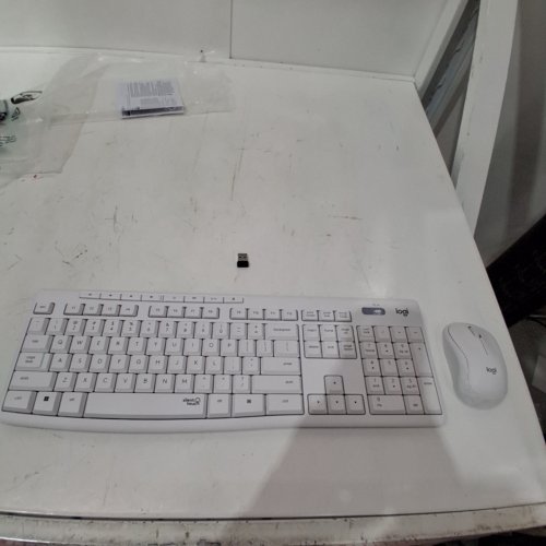 LOGITECH WIRELESS MOUSE & KEYBOARD COMBO WITH SILENTTOUCH TECHNOLOGY - WHITE (MODEL: MK295) image 3