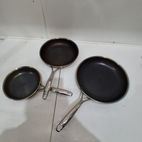 3PC HENCKELS PARADIGM CERAMIC NON-STICK SKILLET SET - 8"/10"/30" (MODEL: 1901726) image 2