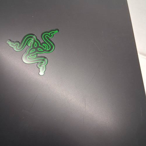 RAZER CORE X V2 EXTERNAL GRAPHICS ENCLOSURE (EGPU) | 4 SLOT WIDE NVIDIA/AMD CARDS PCIE 4.0 SUPPORT | COMPATIBLE WITH WINDOWS 11 THUNDERBOLT 4/5 AND USB 4 - BLACK - (MODEL:RC21-02270200-R3U1) image 3