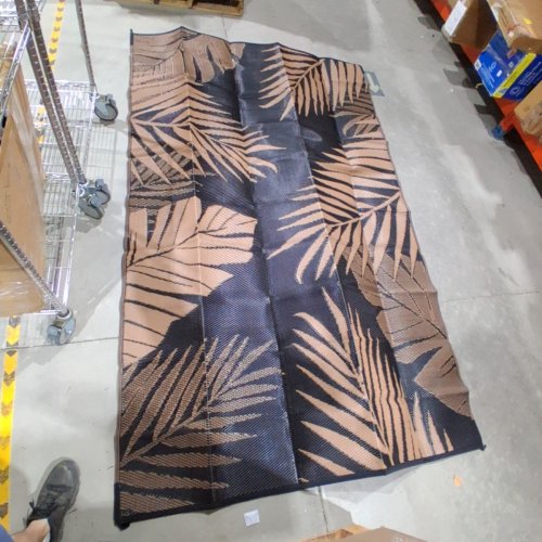 OUTDOOR/INDOOR REVERSIBLE STRAW AREA RUG - 6FT X 9.3FT - BLACK/BROWN image 3