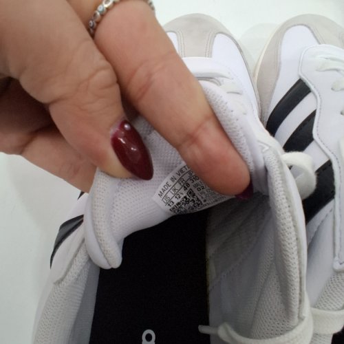 MEN'S ADIDAS BARREDA COURT SHOES - SIZE 13 - WHITE/BLACK/GREY (STYLE : 1997502) image 5