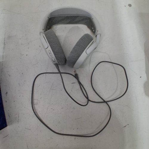 STEELSERIES ARCTIS NOVA 1P MULTI-SYSTEM GAMING HEADSET WITH NOISE-CANCELLING MIC - WHITE (MODEL: 61612) image 2