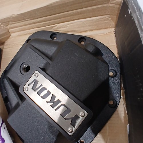 YUKON CHRYSLER REAR MODULAR IRON DIFFERENTIAL COVER - BLACK (MODEL: YHCC-C9.25) image 4