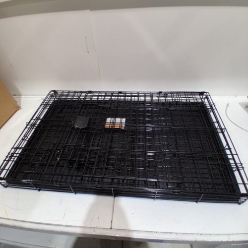 AMAZON BASICS FOLDABLE METAL WIRE DOUBLE DOOR DOG CRATE WITH TRAY - 36" X 23" X 25" - BLACK image 2