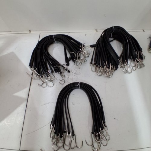 50PC VEVOR FLAT BUNGEE STRAPS WITH STEEL S HOOKS - 21" - BLACK image 4