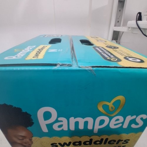 136PK PAMPERS SWADDLERS DIAPERS - NEWBORN SIZE image 3