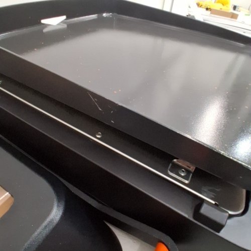 BLACKSTONE E-SERIES ELECTRIC TABLETOP GRIDDLE WITH 2 SPATULAS - 14" - BLACK (MODEL:3333017 / 8028NA) image 5