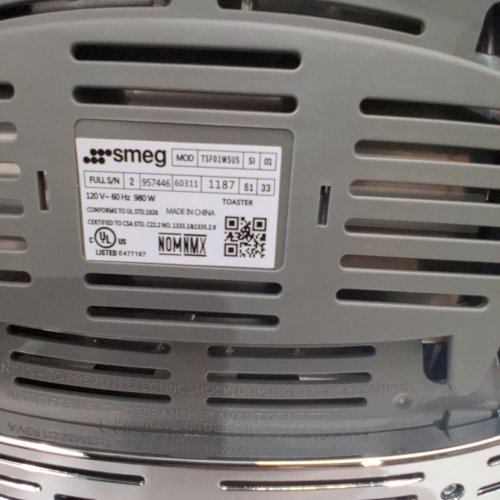 SMEG HONEYCOMB 2-SLICE TOASTER - 120 V, 980W - WHITE (MODEL: TSF01WSUS) image 3