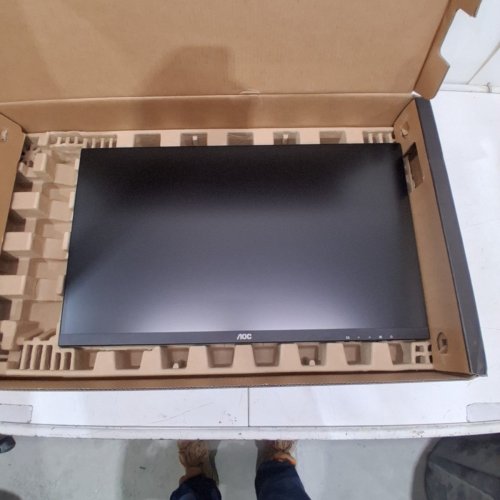 AOC QHD GAMING MONITOR - 27" - 240HZ - BLACK (MODEL: Q27G4ZMN) image 2