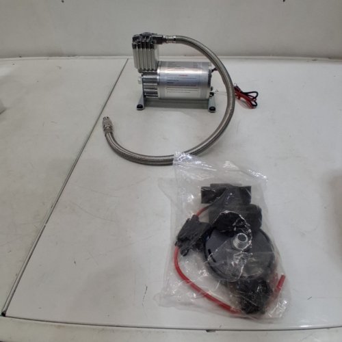 PORTABLE AIR COMPRESSOR -20 AMP, 150 PSI, 1.9 CFM - SILVER - (MODEL: C301) image 6