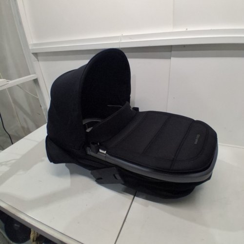 NEWBORN CARRY COT FOR FAME STROLLER - TWILLIC BLACK (MODEL: 01351CTWB) image 7
