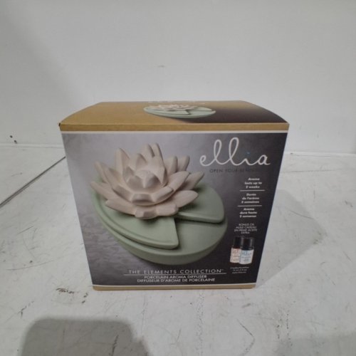 ELLIA PORCELAIN AROMA DIFFUSER - WITH 2 15 ML BOTTLES - GREEN AND CREAM (MODEL:ARM-P200GR-EO10) image 2