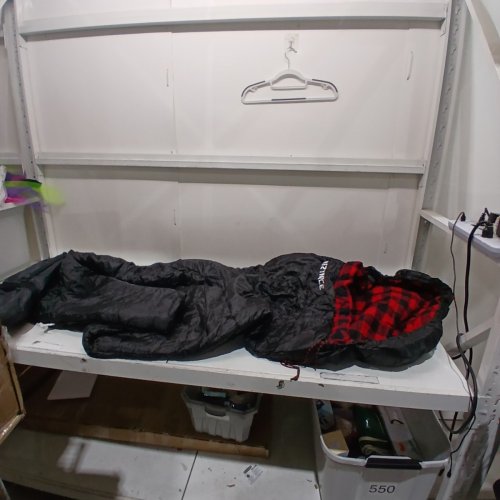 HIZYNICE FLANNEL LINED EXTRA-WIDE SLEEPING BAG - RIGHT HAND ZIPPER - BLACK/RED PLAID image 2