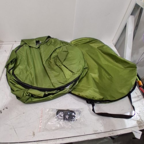 POP-UP PRIVACY TENT WITH CARRYING BAG AND GROUND STAKES, CHANGING TENT/SHOWER TENT, 47.2" X 76.8" - GREEN image 2