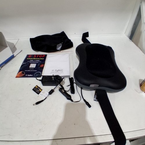 ZYLLION SHIATSU PILLOW NECK & SHOULDER MASSAGER WITH HEAT FUNCTION - BLACK (MODEL: ZMA-13-BK) image 3