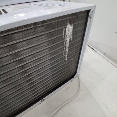 GE APPLIANCES ELECTRONIC WINDOW AIR CONDITIONER - 5,000 BTU - 150SQ.FT - WHITE (MODEL: AWAS05BWFC) image 7