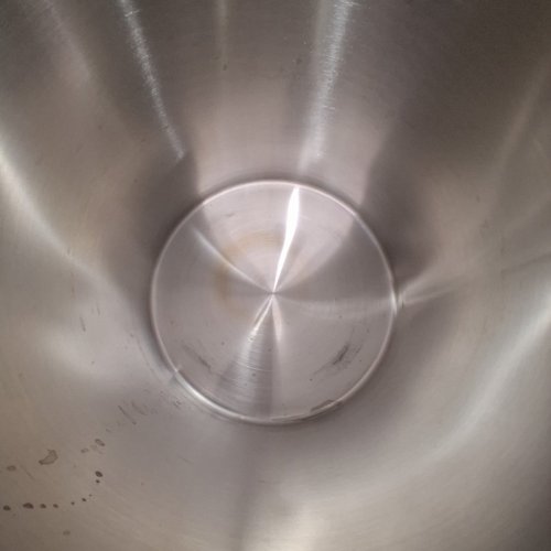 VEVOR STAINLESS STEEL COMMERCIAL STOCKPOT WITH STRAINER - 36QT - SILVER- (MODEL: SP36QT324206S) image 3