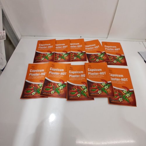 10PK CAPSICUM HOT PLASTER MAXIMUM STRENGTH MUSCLE, JOINT & BACK HEAT PATCHES - 4.7" X 7.1" - XL - 8 HOUR RELIEF image 2