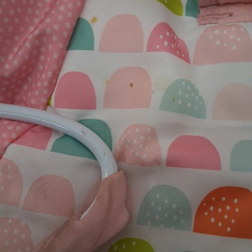BRIGHT STARTS FANCY FANTASY VIBRATING BOUNCER WITH TOY BAR - 0-6 MONTHS (20LB MAX) - PINK (MODEL : 02305) image 3