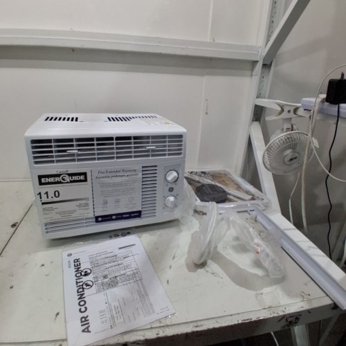 GE APPLIANCES MECHANICAL ROOM AIR CONDITIONER FOR SMALL ROOMS - 5000BTU - 150SQ. FT. (MODEL: AWAS05BWFC) image 4