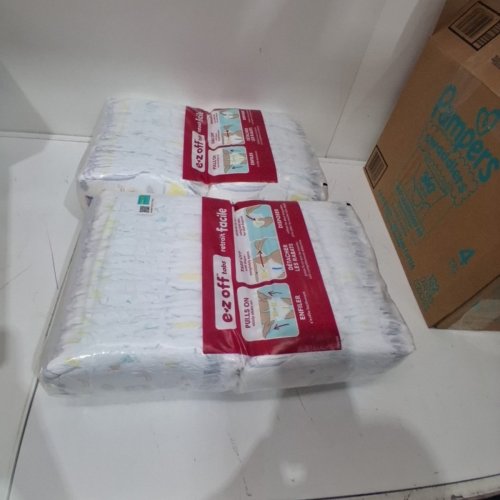 132PK PAMPERS SWADDLERS DISPOSABLE DIAPERS - SIZE 4 image 2