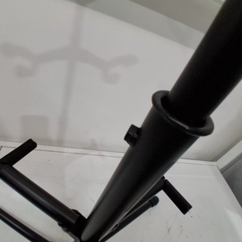 ON STAGE TRIPLE HANG IT GUITAR STAND ADJUSTABLE 36'' - 42'' (MODEL:GS7355) image 3