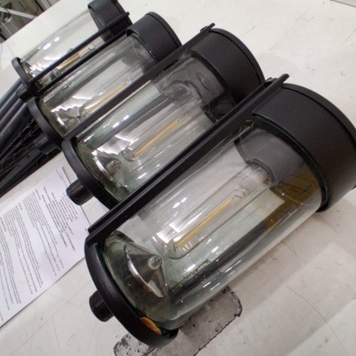 4PK NATURALLY SOLAR VINTAGE-STYLE NATURALLY SOLAR LED PATHWAY LIGHTS - BLACK (MODEL:1806305) image 4