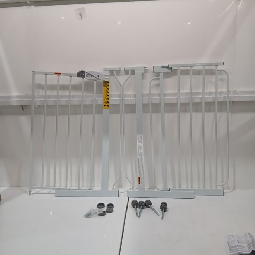 REGALO EASY STEP EXTRA WIDE METAL SAFETY GATE - 30" X 29"- 49" - WHITE (MODEL: 1164EWDS) image 2