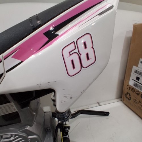 KID'S GARVEE RIDE P SERIES ELECTRIC DIRT BIKE WITH TWO 25W MOTOR, TWIST GRIP THROTTLE, SPRING SUSPENSION - 66 LBS CAP - 12V - PINK/WHITE (MODEL: PTO_0Z46 / JT5006) image 6