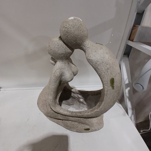 DECO 79 POLYSTONE PEOPLE INDOOR OUTDOOR PLANTER SITTING LARGE PLANTER POT - GREY image 3