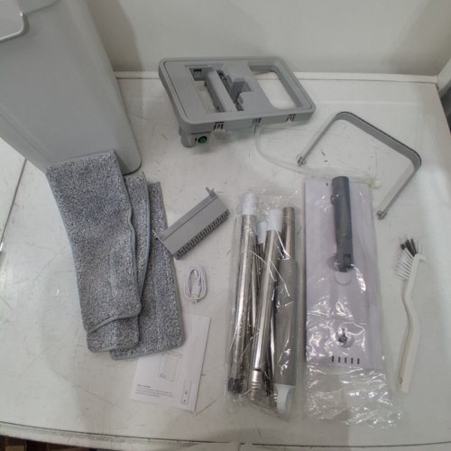 FLAT MOP AND BUCKET SET WITH AUTO PUMP - WHITE/GREY image 3