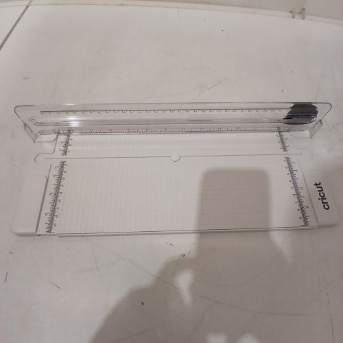 CRICUT PORTABLE PAPER TRIMMER - 13" - CLEAR / GREY image 3