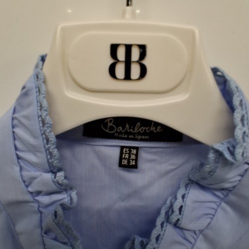 WOMEN'S BARILOCHE RUFFLE TRIM SLEEVELESS SHIRT - SMALL / MEDIUM - 38 - LIGHT BLUE (STYLE: CANTABRIA) image 5