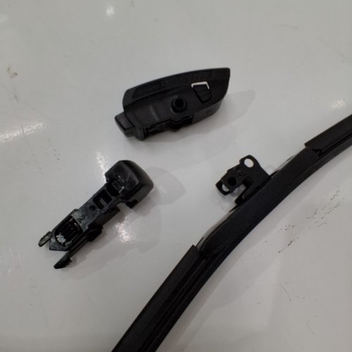 BOSCH CLEAR ADVANTAGE WIPER BLADE FOR ALL WEATHER PERFORMANCE - 20" - (20CA) image 4