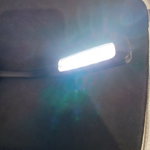 TETRA COLORFUSION CUSTOM COLOUR-CHANGING LED AQUARIUM LIGHTING WITH REMOTE (MODEL: AQ-78360FL) image 2