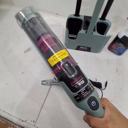 SHARK STAINFORCE CORDLESS HANDHELD CARPET/UPHOLSTERY STAIN CLEANER - (MODEL: HX101C) image 2