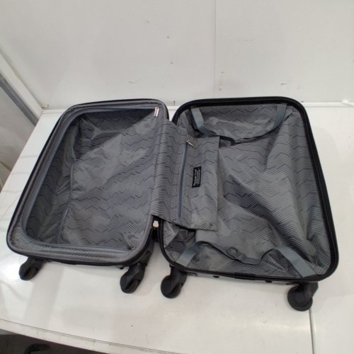 TRAVELERS CLUB CHICAGO EXPANDABLE SPINNER CARRY-ON LUGGAGE - 20" - GREY (MODEL:HS-20720-EX-010N) image 3