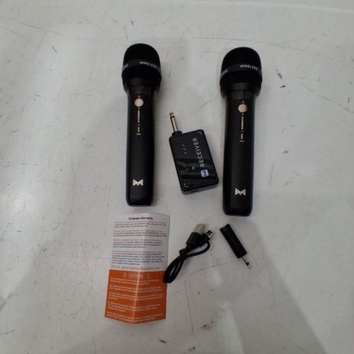 2PK RECHARGEABLE WIRELESS MICROPHONES WITH ONE-TO-ONE CHIP CONNECTION AND LED LIGHTS - 200FT - BLACK image 2