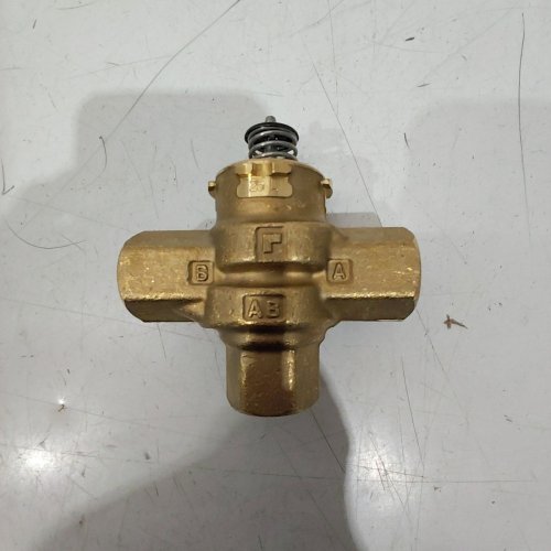 BRASS 3-WAY NPT VC VALVE ASSEMBLY VALVE - BRASS image 2