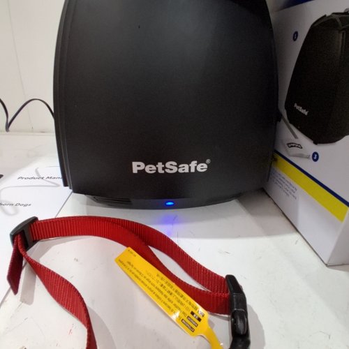 PETSAFE STAY + PLAY WIRELESS FENCE, COVERS UP TO 3/4 ACRE, FOR DOGS AND CATS OVER 2.3 KG, WATERPROOF AND RECHARGEABLE, WITH TONE AND STATIC STIMULATION (PIF00-13663) image 2