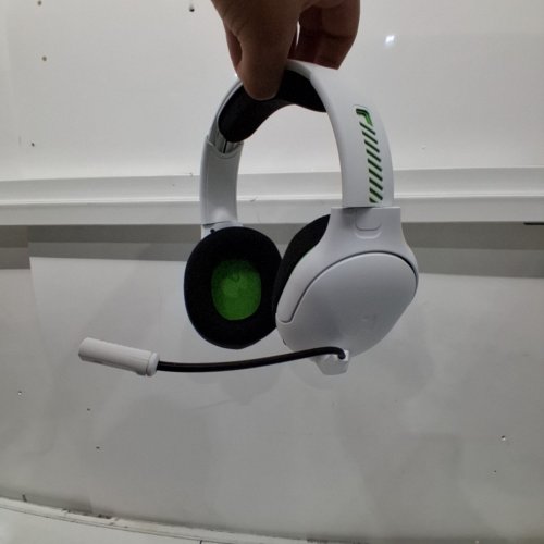 PDP AIRLITE PRO WIRELESS HEADSET WITH MIC - OVER-EAR HEADPHONES FOR XBOX SERIES X, S, XBOX ONE, WINDOWS 10/11 - WHITE - (MODEL: 049-021-WH) image 5