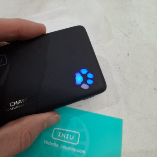 INIU MINI FAST CHARGING POWER BANK WITH USB-C CABLE STRAP - 10000 MAH - 45W - BLACK (MODEL: P41) image 2
