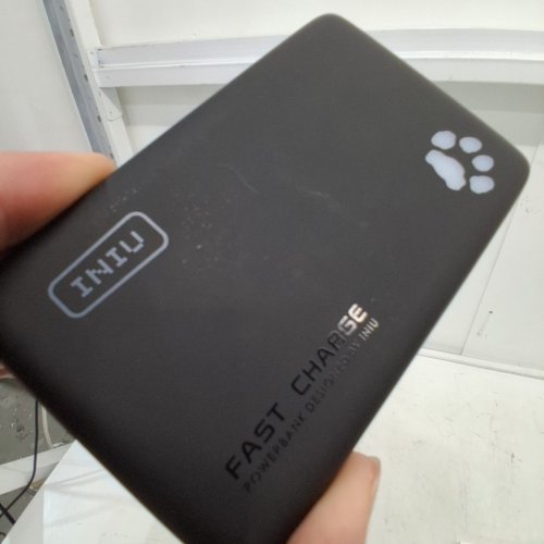 INIU MINI FAST CHARGING POWER BANK WITH USB-C CABLE STRAP - 10000 MAH - 45W - BLACK (MODEL: P41) image 4