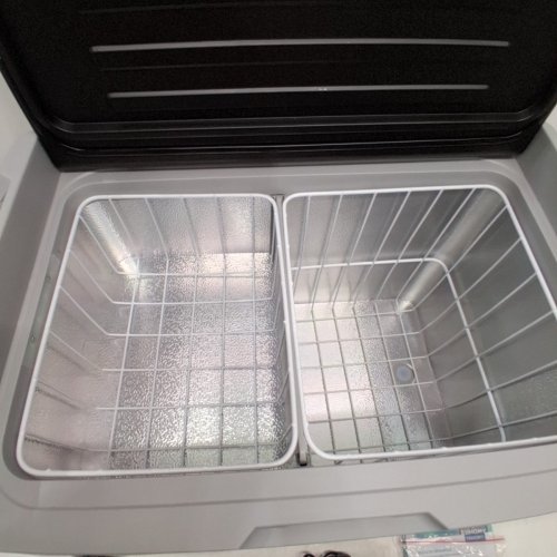 EUHOMY PORTABLE ELECTRIC REFRIGERATOR - 35L CAPACITY - BLACK (MODEL: CFB-35) image 4