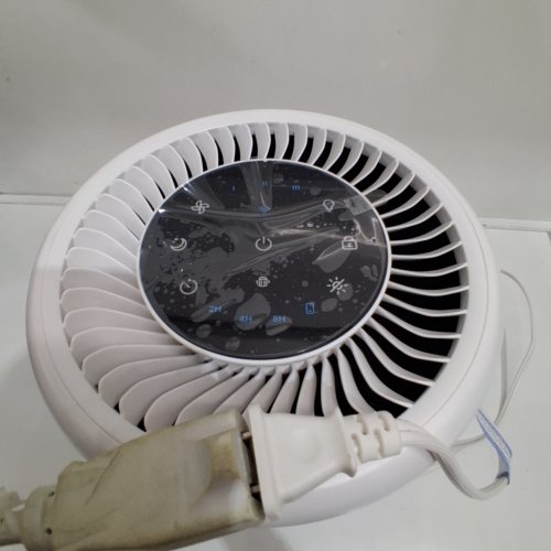 LEVOIT AIR PURIFIER WITH SMART & VOICE CONTROL AND 3-IN-1 ALLERGEN FILTER - WHITE (MODEL: CORE 200S) image 2