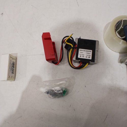 WATERPROOF VOLTAGE REDUCER DC-DC CONVERTER - 240W/17 V-36 V - BLACK image 3