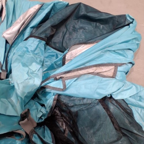 GLYMNIS BEACH TENT UV PROTECTION SUN SHADE - 4 TO 6 PERSON - BLUE (MODEL:BT-ZD03) image 3