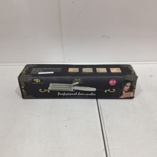 VERSATILE ROTATING CORD TRIPLE-BARREL HAIR CURLER - WHITE/GREEN/ROSE GOLD image 4