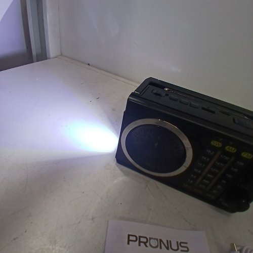 PRONUS PORTABLE SOLAR AM/FM RADIO WITH EMERGENCY LIGHT - BLACK (MODEL: J-135S) image 4